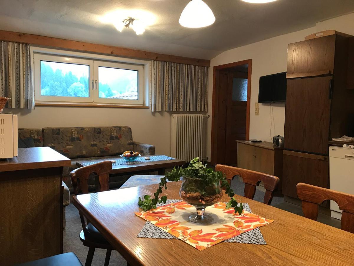 Pony-Ziegen-Hasen-Ranch Bichlbach Apartment Екстериор снимка