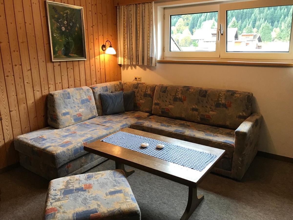 Pony-Ziegen-Hasen-Ranch Bichlbach Apartment Екстериор снимка
